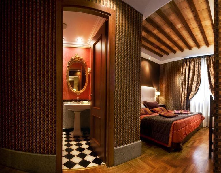 At The Spanish Steps View Hotel Rom